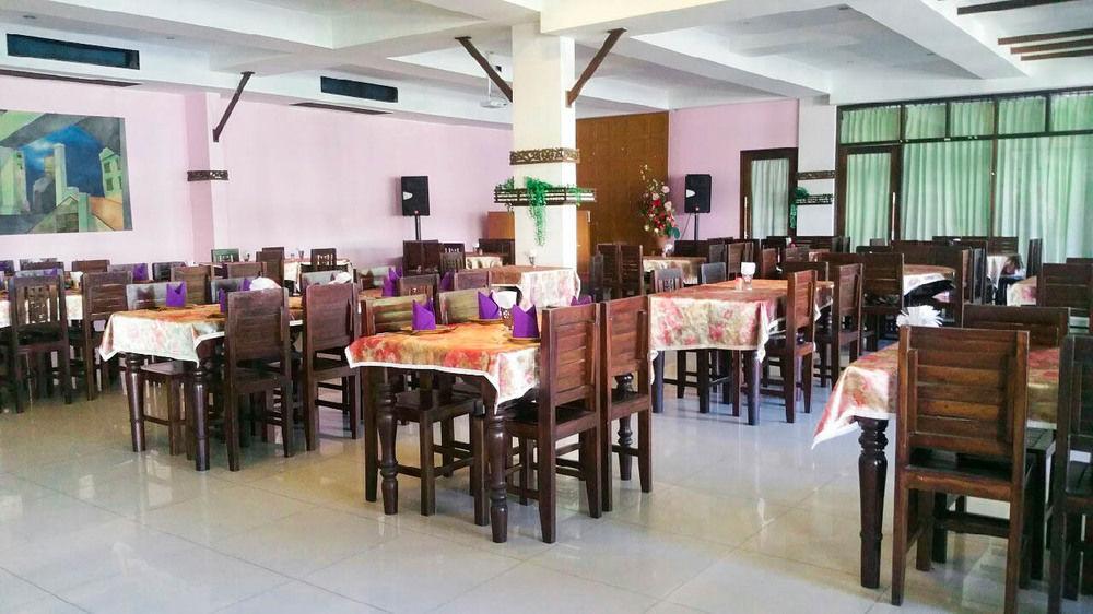 Nana Buri Hotel Chumphon Ngoại thất bức ảnh
