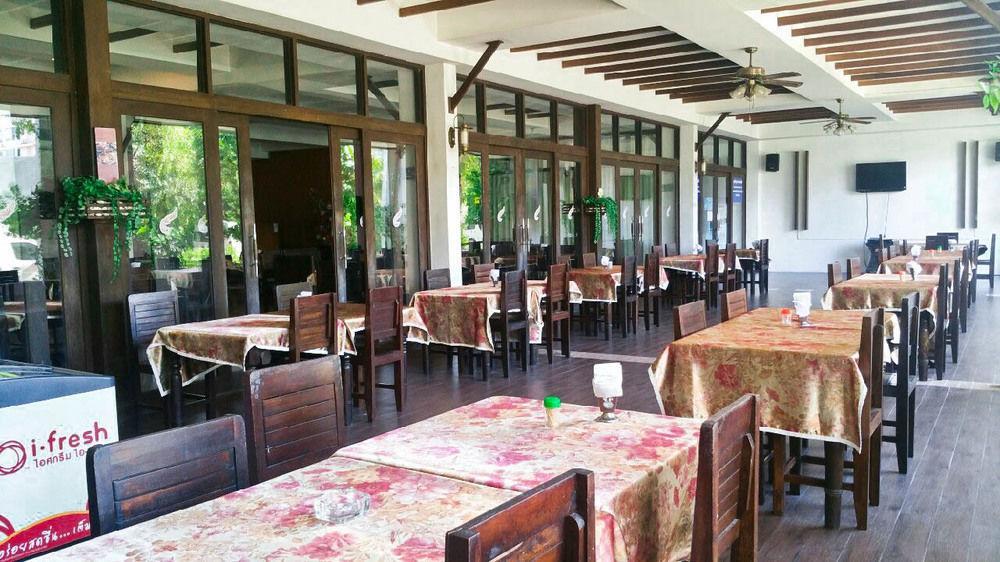 Nana Buri Hotel Chumphon Ngoại thất bức ảnh