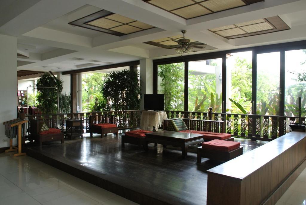 Nana Buri Hotel Chumphon Ngoại thất bức ảnh