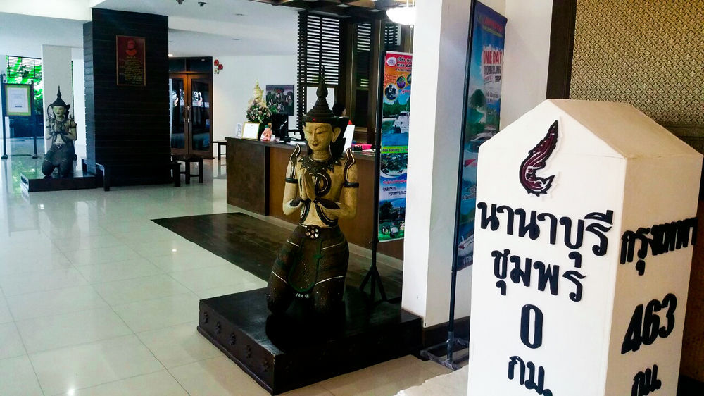 Nana Buri Hotel Chumphon Ngoại thất bức ảnh